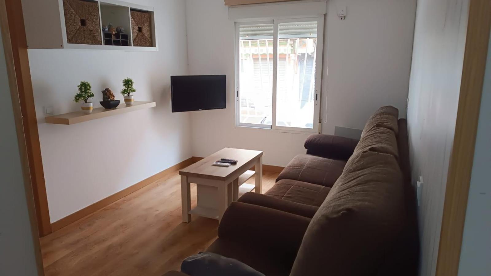 Apartamento Parque Sur De Hellín Exteriör bild