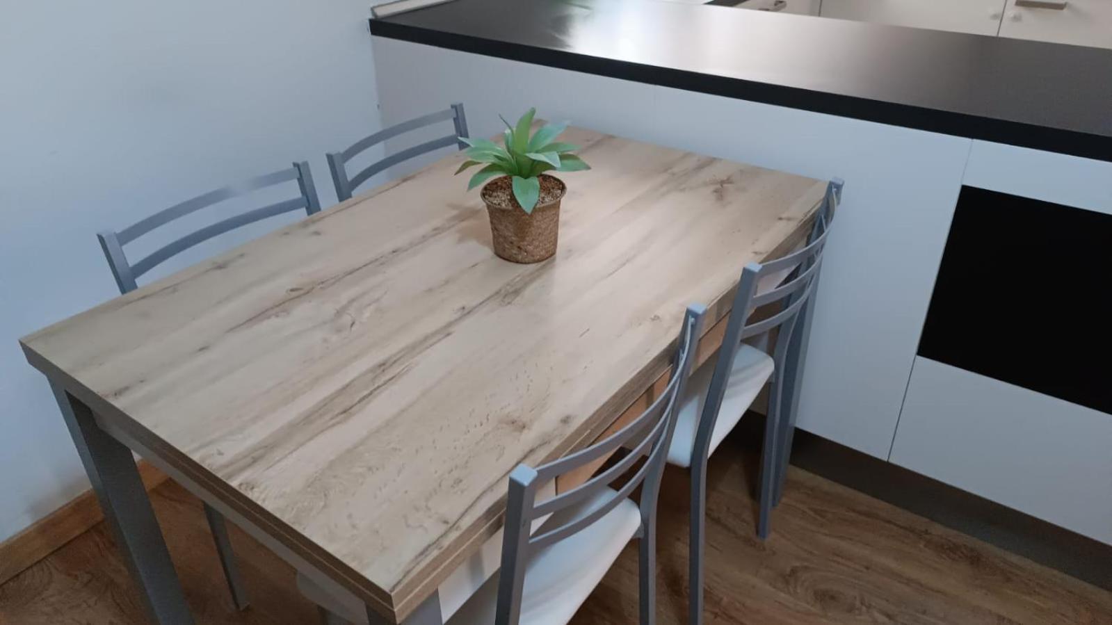 Apartamento Parque Sur De Hellín Exteriör bild